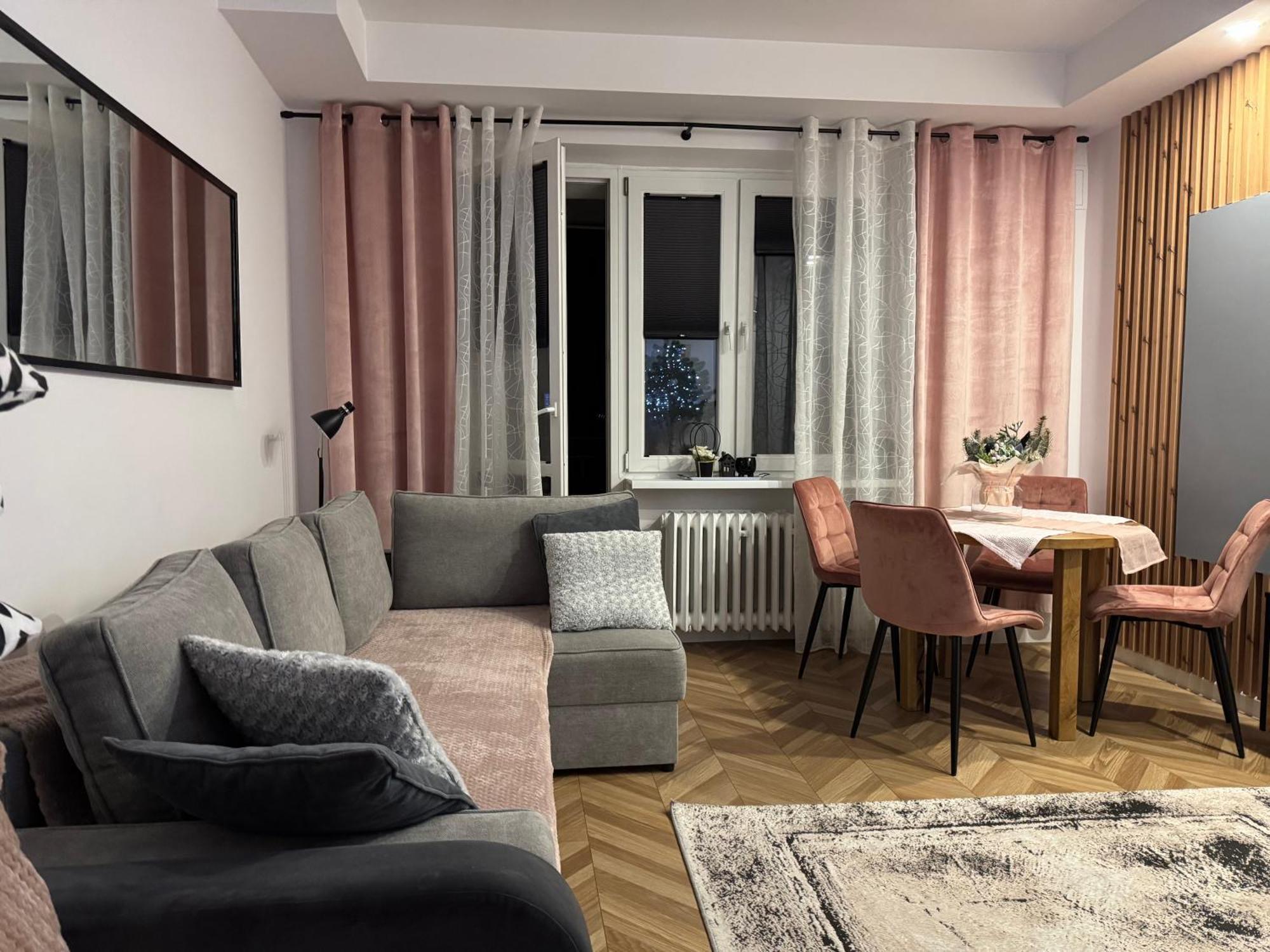 Apartament Na Rzut Beretem Od Zamojskiej Starowki Zamość Eksteriør bilde